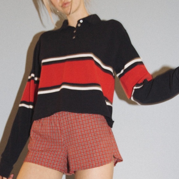 brandy melville jonny navy striped shirt - Picture 3 of 3